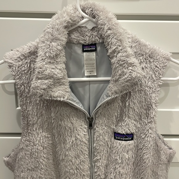 Patagonia women’s vest - Picture 3 of 3